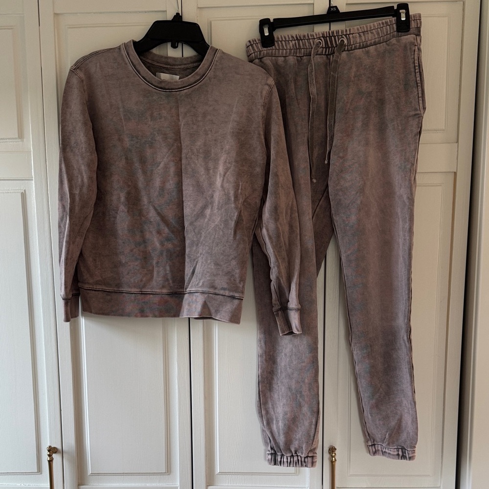 Vigoss Gray Women's Matching Set 100% Cotton Crewneck and Joggers size Small